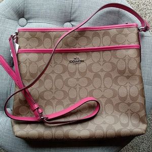 Coach purse NWT, Authentic